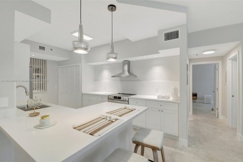 Copropriété à vendre à Aventura, Floride: 2 chambres, 95.13 m2 № 1817611 - photo 10