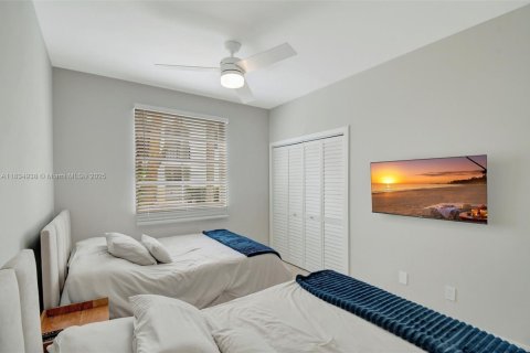 Copropriété à vendre à Aventura, Floride: 2 chambres, 95.13 m2 № 1817611 - photo 17