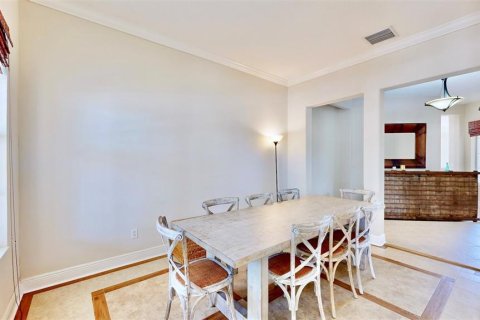 House in Apollo Beach, Florida 3 bedrooms, 189.71 sq.m. № 1556560 - photo 21