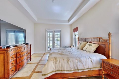 House in Apollo Beach, Florida 3 bedrooms, 189.71 sq.m. № 1556560 - photo 23
