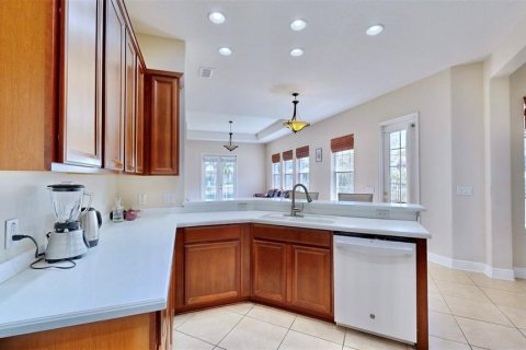 House in Apollo Beach, Florida 3 bedrooms, 189.71 sq.m. № 1556560 - photo 15