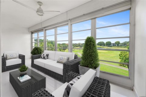 Condominio en venta en Coconut Creek, Florida, 2 dormitorios, 107.95 m2 № 2246572 - foto 2