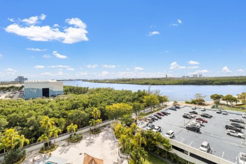 Copropriété à louer à Sunny Isles Beach, Floride: 2 chambres, 126.07 m2 № 2000103 - photo 17