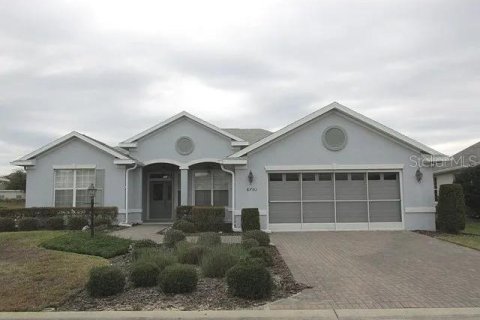 Casa en Ocala, Florida 3 dormitorios, 160.35 m2 № 2105121