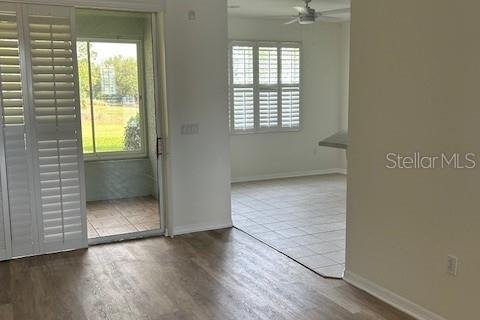 Casa en alquiler en Ocala, Florida, 3 dormitorios, 160.35 m2 № 2105121 - foto 2