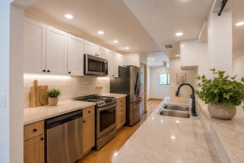 Condominio en venta en Pompano Beach, Florida, 2 dormitorios, 118.45 m2 № 2083545 - foto 10