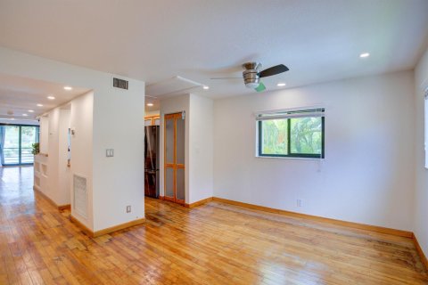 Condominio en venta en Pompano Beach, Florida, 2 dormitorios, 118.45 m2 № 2083545 - foto 26