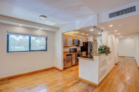 Condominio en venta en Pompano Beach, Florida, 2 dormitorios, 118.45 m2 № 2083545 - foto 7