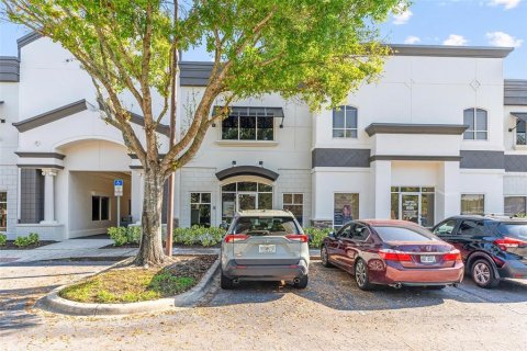 Propiedad comercial en venta en Orlando, Florida, 247.68 m2 № 2132876 - foto 3