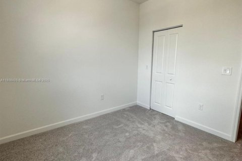 Townhouse in Coral Springs, Florida 3 bedrooms, 140.1 sq.m. № 1748037 - photo 11