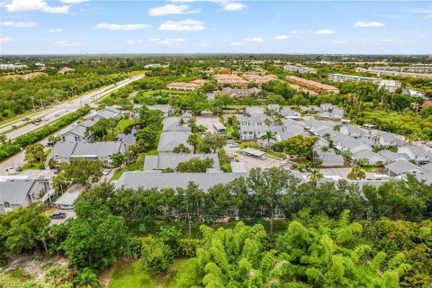 Condo in Fort Myers, Florida, 2 bedrooms  № 2117632 - photo 26