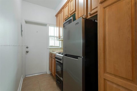 Copropriété à louer à Miami Beach, Floride: 42.36 m2 № 1811470 - photo 8