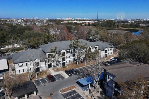 Condo in Orlando, Florida, 3 bedrooms № 2277173