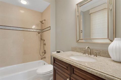 Condo in Vero Beach, Florida, 4 bedrooms  № 1549426 - photo 18