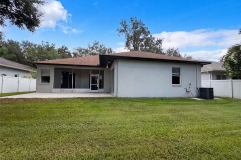 House in Brandon, Florida 3 bedrooms, 180.51 sq.m. № 2201732 - photo 21