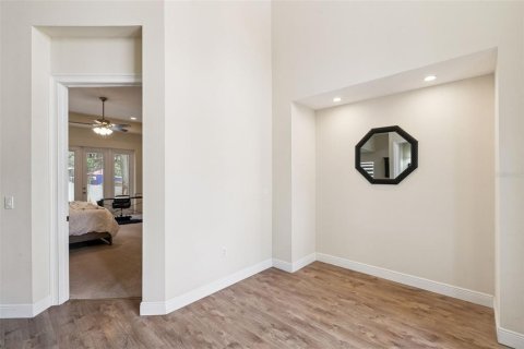 Villa ou maison à vendre à Clermont, Floride: 3 chambres, 270.72 m2 № 2214741 - photo 16