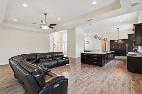 Villa ou maison à vendre à Clermont, Floride: 3 chambres, 270.72 m2 № 2214741 - photo 12