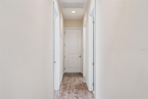 Villa ou maison à vendre à Clermont, Floride: 3 chambres, 270.72 m2 № 2214741 - photo 24