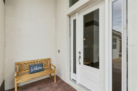 Villa ou maison à vendre à Clermont, Floride: 3 chambres, 270.72 m2 № 2214741 - photo 4