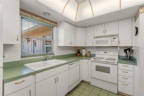 Casa en venta en Saint Petersburg, Florida, 2 dormitorios, 109.62 m2 № 1879780 - foto 18