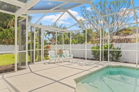 Casa en venta en Saint Petersburg, Florida, 4 dormitorios, 196.49 m2 № 1848615 - foto 27