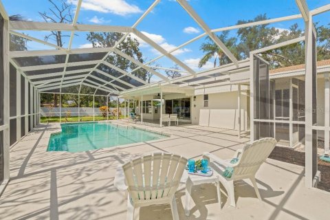Casa en venta en Saint Petersburg, Florida, 4 dormitorios, 196.49 m2 № 1848615 - foto 29