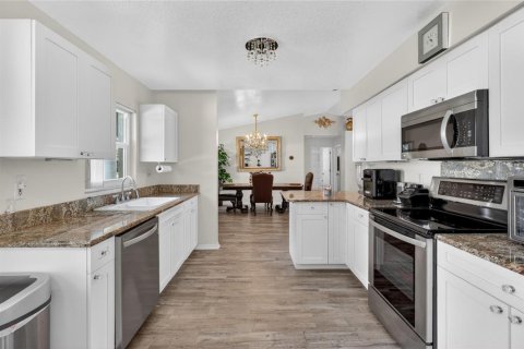 Casa en venta en Odessa, Florida, 3 dormitorios, 123.84 m2 № 2198641 - foto 24