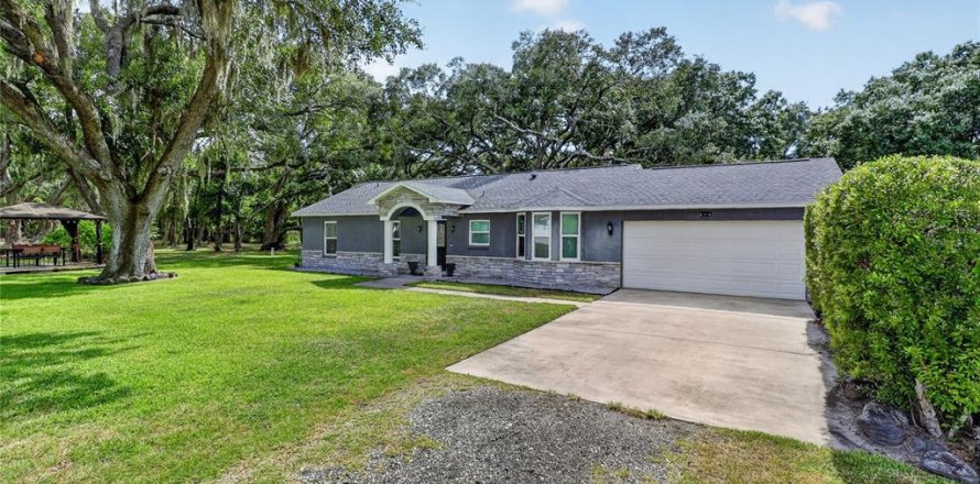 Casa en Odessa, Florida 3 dormitorios, 123.84 m2 № 2198641