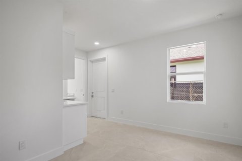 Villa ou maison à vendre à West Palm Beach, Floride: 4 chambres, 176.61 m2 № 2428499 - photo 23