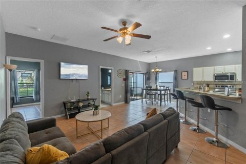 Casa en venta en Clermont, Florida, 3 dormitorios, 139.54 m2 № 1911340 - foto 11