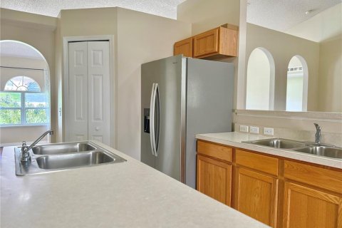 House in Minneola, Florida 4 bedrooms, 213.68 sq.m. № 1918914 - photo 6