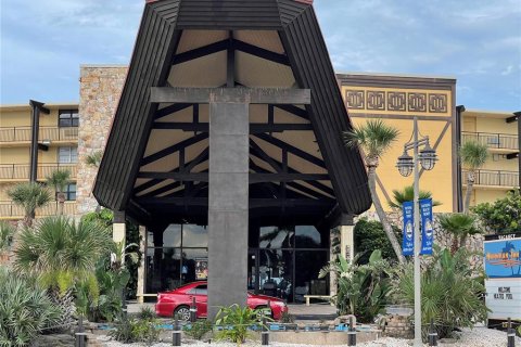 Condo in Daytona Beach Shores, Florida, 1 bedroom  № 2231925