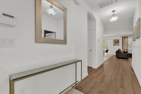 Casa en venta en Kissimmee, Florida, 6 dormitorios, 266.82 m2 № 1732735 - foto 5