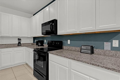 Casa en venta en Kissimmee, Florida, 6 dormitorios, 266.82 m2 № 1732735 - foto 13