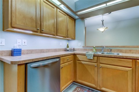 Casa en alquiler en Palm Harbor, Florida, 2 dormitorios, 131.18 m2 № 1837812 - foto 17