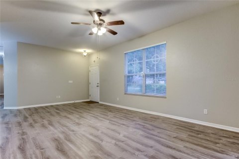 Casa en alquiler en Palm Harbor, Florida, 2 dormitorios, 131.18 m2 № 1837812 - foto 9