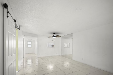 Copropriété à vendre à Delray Beach, Floride: 2 chambres, 85.84 m2 № 2147039 - photo 5