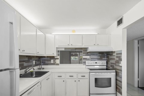 Copropriété à vendre à Delray Beach, Floride: 2 chambres, 85.84 m2 № 2147039 - photo 7