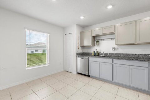 House in Haines City, Florida 3 bedrooms, 138.98 sq.m. № 1720118 - photo 11