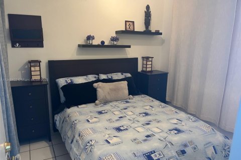 Copropriété à louer à Miami Beach, Floride: 2 chambres, 49.24 m2 № 2178499 - photo 18