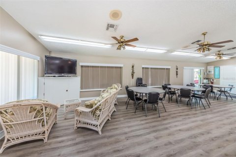 Condo in Palm Harbor, Florida, 2 bedrooms  № 2226194 - photo 27