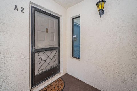 Condo in Palm Harbor, Florida, 2 bedrooms  № 2226194 - photo 4