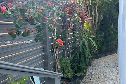 Propiedad comercial en venta en Miami, Florida, 157.93 m2 № 1952107 - foto 23