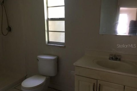 Villa ou maison à louer à Orlando, Floride: 1 chambre, 60.39 m2 № 2211537 - photo 18