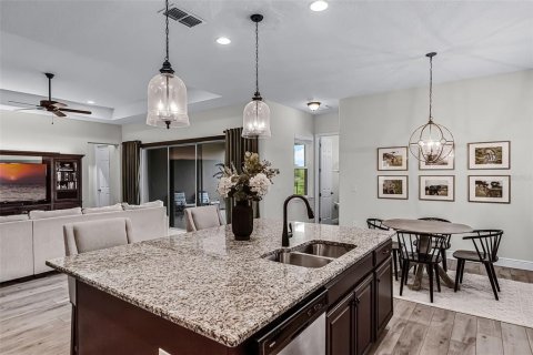 Casa en venta en Winter Garden, Florida, 4 dormitorios, 241.55 m2 № 1894042 - foto 9