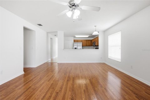 Villa ou maison à vendre à Sanford, Floride: 4 chambres, 181.16 m2 № 2302978 - photo 16
