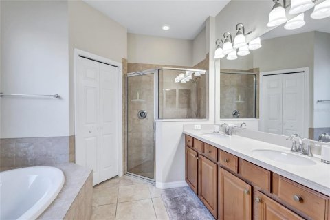House in Bradenton, Florida 3 bedrooms, 155.98 sq.m. № 2285071 - photo 21