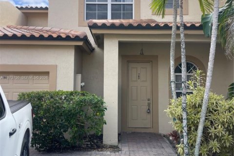 Touwnhouse à vendre à Miami, Floride: 3 chambres, 150.41 m2 № 2033350 - photo 26