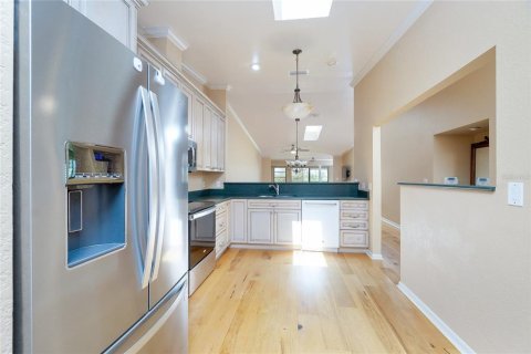 House in Punta Gorda, Florida 3 bedrooms, 170.66 sq.m. № 1791770 - photo 3