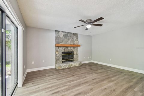 Casa en venta en Tarpon Springs, Florida, 3 dormitorios, 164.99 m2 № 1624768 - foto 23